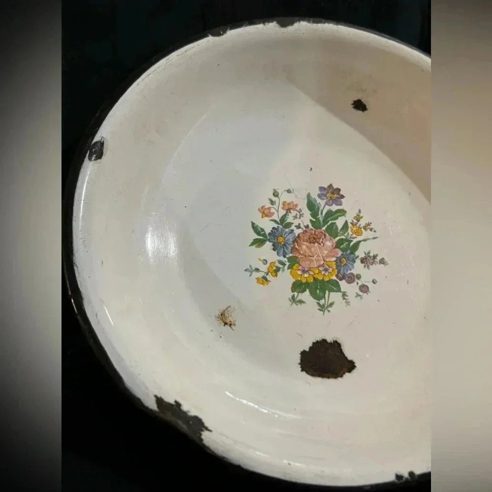 Vintage White Floral Metal Wall Basin with Multicolor Bouquet